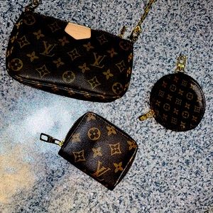 Small LV purse and wallets